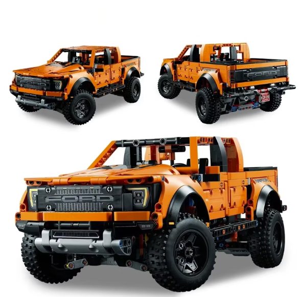 Ford Raptors F-150 LEGO Pickup Truck